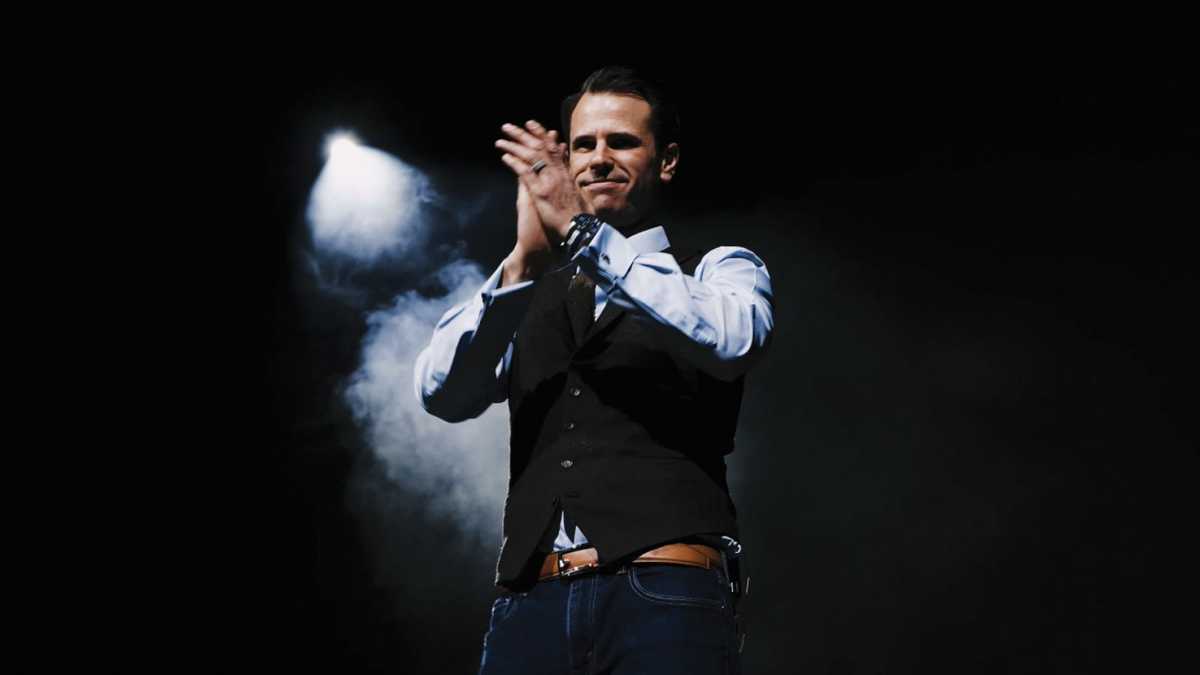 History That Doesn't Suck with Professor Greg Jackson