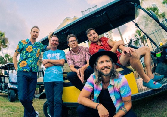 Moon Taxi