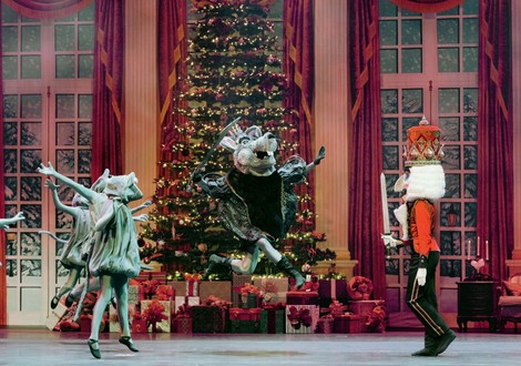 The Rat King dances in The Nutcrakcer