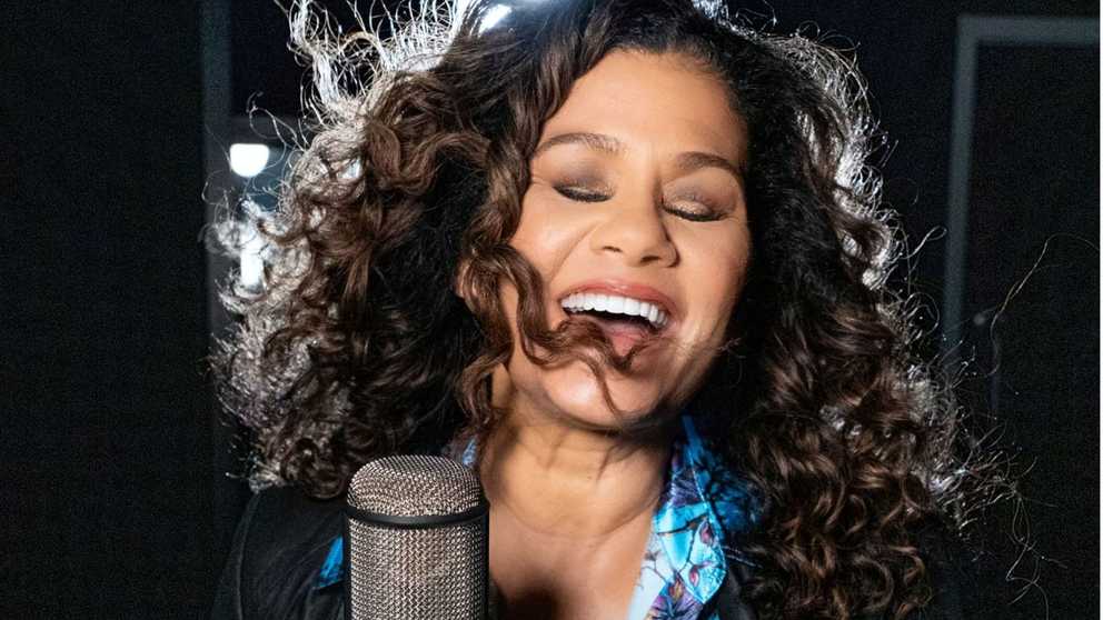 Jazz vocalist Karla Harris